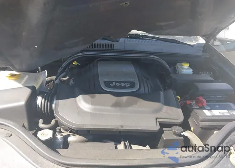 2006 Jeep Grand Cherokee Overland from USA, damaged, VIN 1J8HR68226C360419